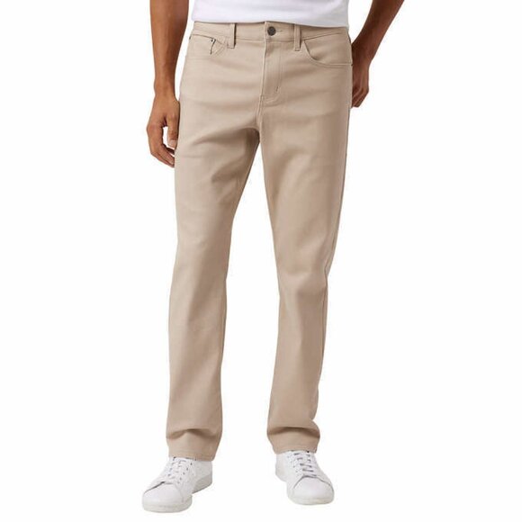 Izod Men's Regular Fit Knit Denim Jeans NWT - Picture 1 of 4